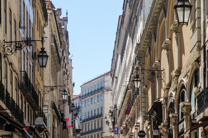 Lisbon Revelation Tour - Food tasting and smart walking tips for a 3 to 4 hour day