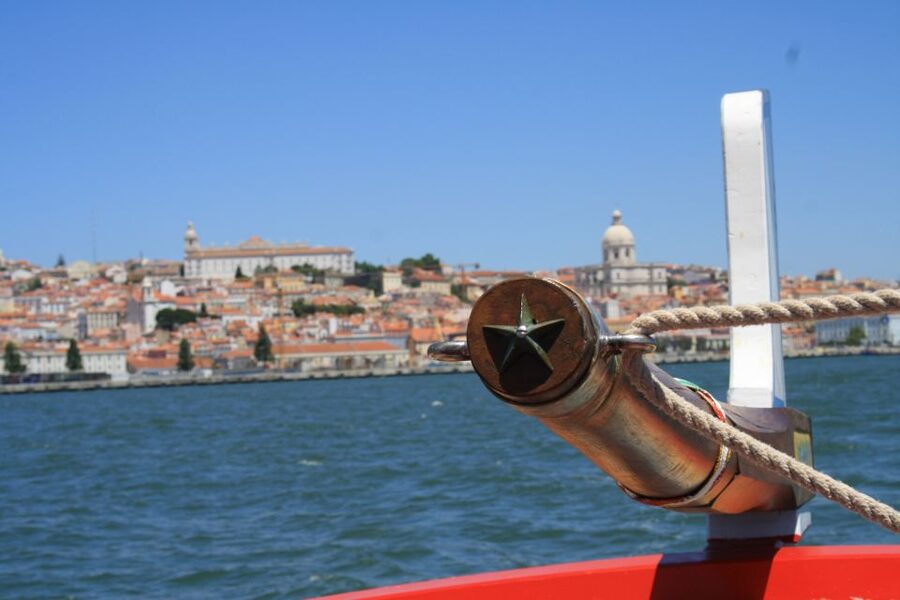 Lisbon: River Tagus Sightseeing Cruise in Traditional Vessel - Ribeira das Naus and the Riverfront: Lisbon’s Maritime Backbone
