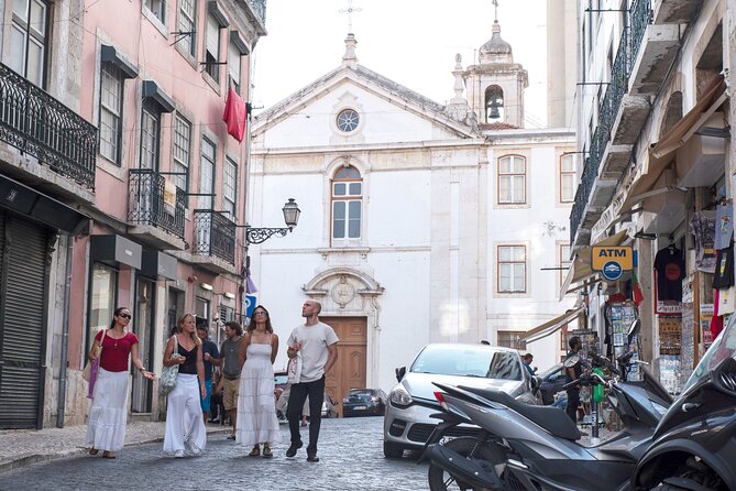 Lisbon's authentic Food and Wine tour with a Winemaker - When you should book this Lisbon food and wine night
