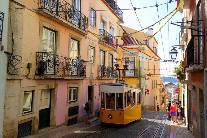 Lisbon’s Wonders – The capital Private Tour - Santuario Nacional de Cristo Rei, and the fast-track to big views