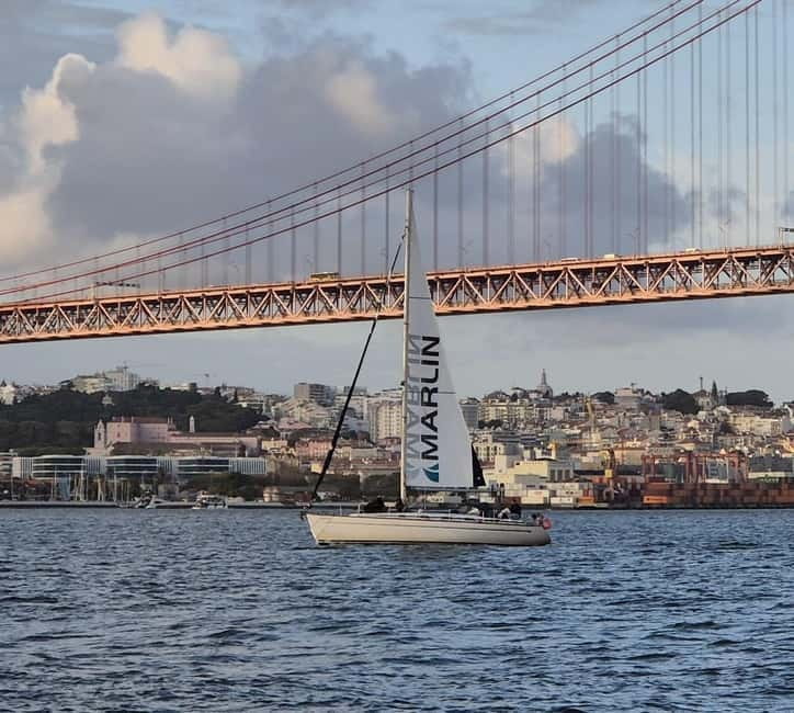 Lisbon: Sailing Boat Tour with Drinks - Key highlights to know before you sail
