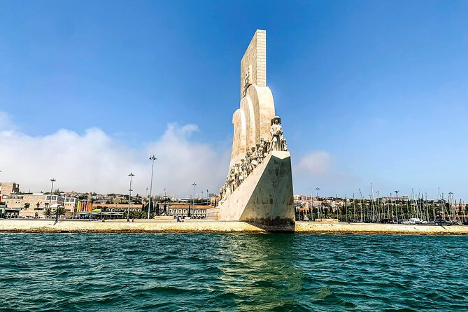 Lisbon Sailing Tour: 2-Hour Cultural Scenic Cruise with Wine - Belém Tower and the 25 de Abril Bridge from a moving viewpoint
