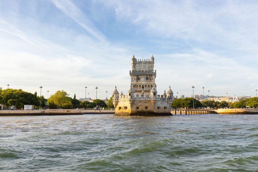 Lisbon: Sailing Tour on the Tagus River - Sunset sailing: romance option and what changes on deck