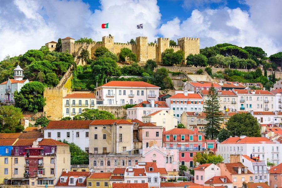 Lisbon: Saint George's Castle Entry Ticket and Guided Visit - Key highlights at a glance