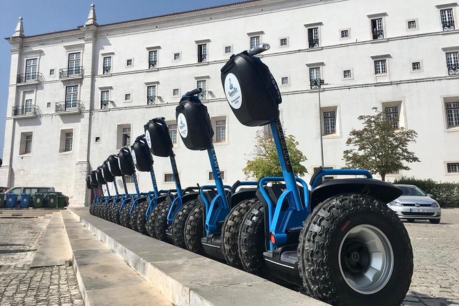Lisbon Segway 1.5-Hour Private Tour: Bairro do Castelo, Mouraria - Fado Museum and Portas do Sol: culture and viewpoints without the hill burn