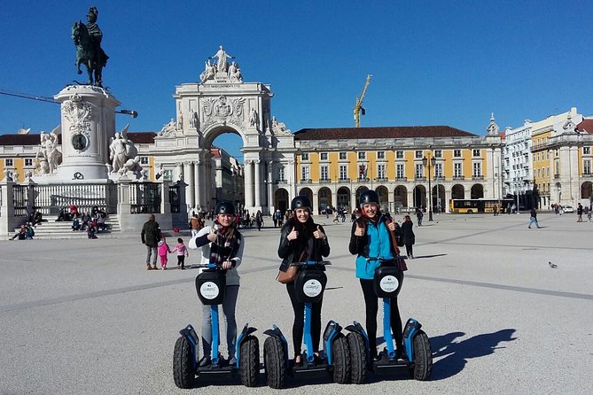 Lisbon Segway 1.5-Hour Private Tour: Bairro do Castelo, Mouraria - Lisbon first stop: National Pantheon and the Santa Engrácia story