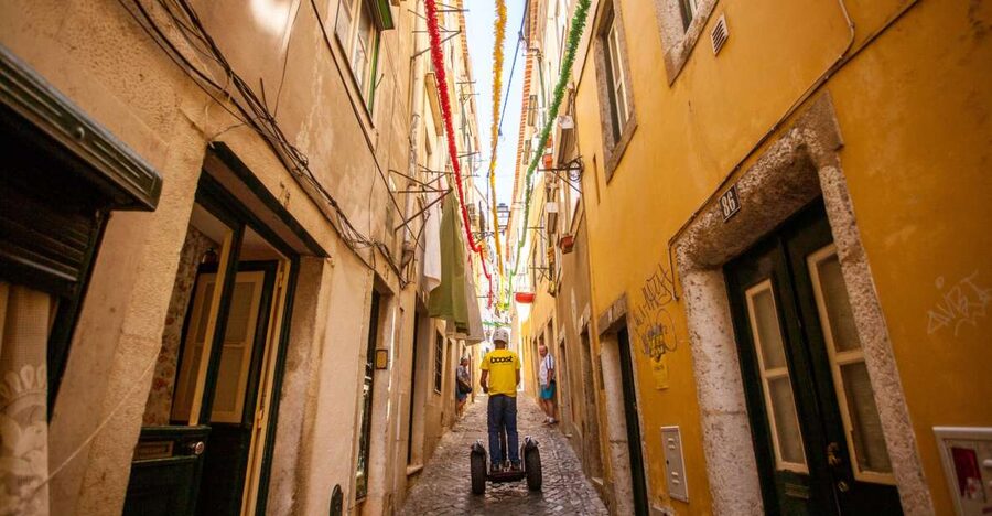 Lisbon: Segway Medieval Tour of Alfama and Mouraria - Getting up to speed at Boost - Urban Thrills