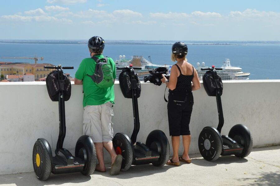 Lisbon: Segway Super Tour - Getting started at Rua da Boavista, then rolling into Lisbon