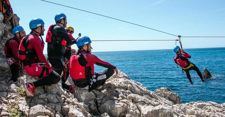 Lisbon: Sesimbra/Arrábida Natural Park Coasteering Adventure - Boat Back to Sesimbra: The Breeze and the Big View