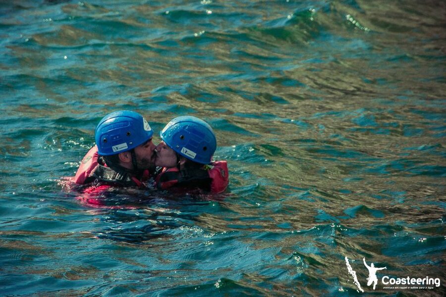 Lisbon: Sesimbra/Arrábida Natural Park Coasteering Adventure - Fitness, Comfort, and Who Should Book It