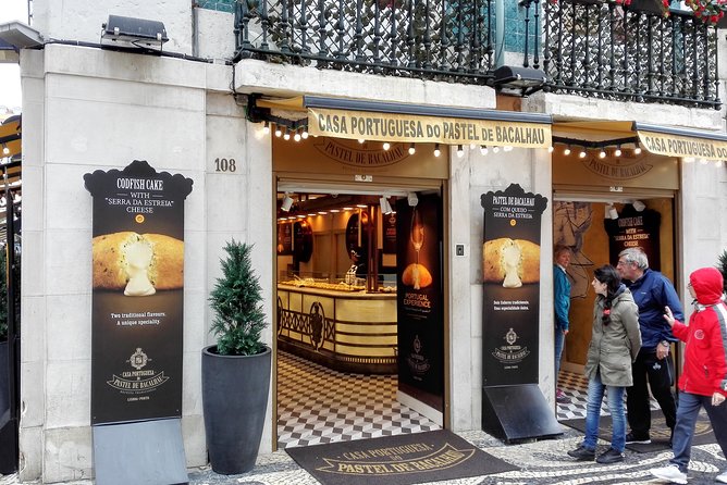 Lisbon Shore Excursion Private Small Group - Guide Quality and the One Thing to Watch: Timing