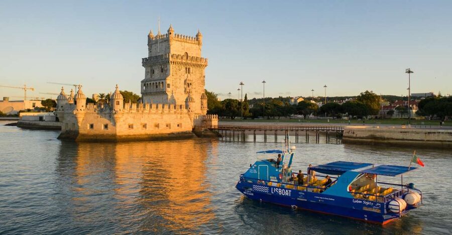 Lisbon: Sightseeing Boat Tour with Hop-On Hop-Off Option - Route Highlights From the Water, Including the Seven Hills