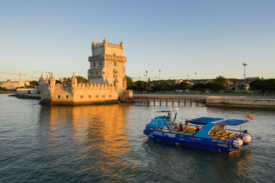 Lisbon: Sightseeing Boat Tour with Hop-On Hop-Off Option - Terreiro do Paço and MAAT: Old Lisbon Plus Modern Lisbon, Same Cruise