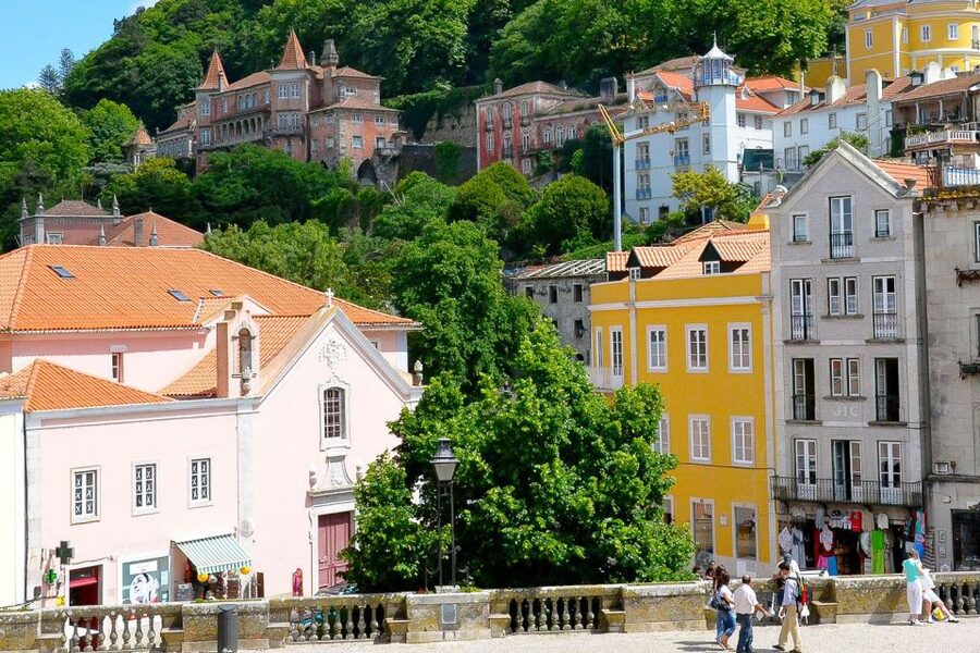Lisbon, Sintra and Cascais: Full-Day Private Tour - Cascais: a calm end to the day with real coastal character