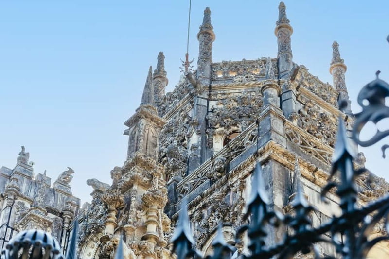 Lisbon: Sintra, Pena, Cabo da Roca, Cascais Tour with Pickup - Cascais in 30 Minutes: The Seaside You Can Actually Feel