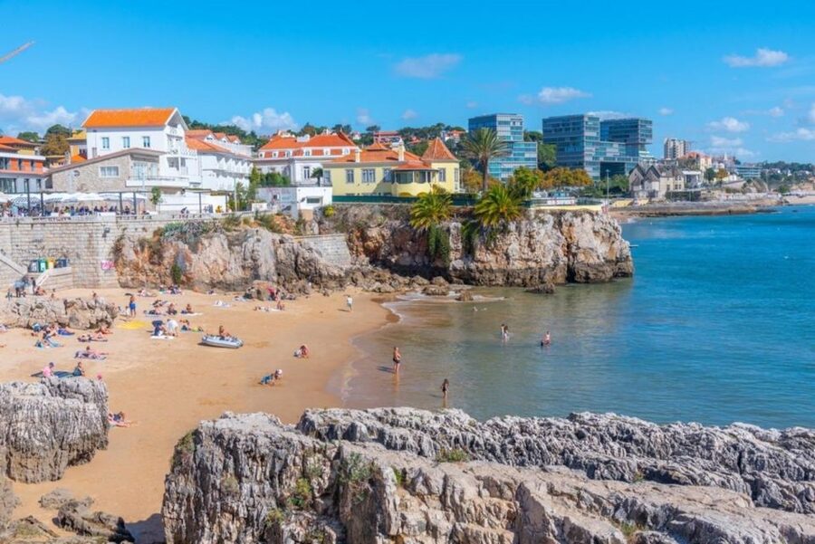Lisbon: Sintra, Pena, Cabo da Roca Coast & Cascais Day Tour - Should you book this Sintra and Lisbon coast day tour?