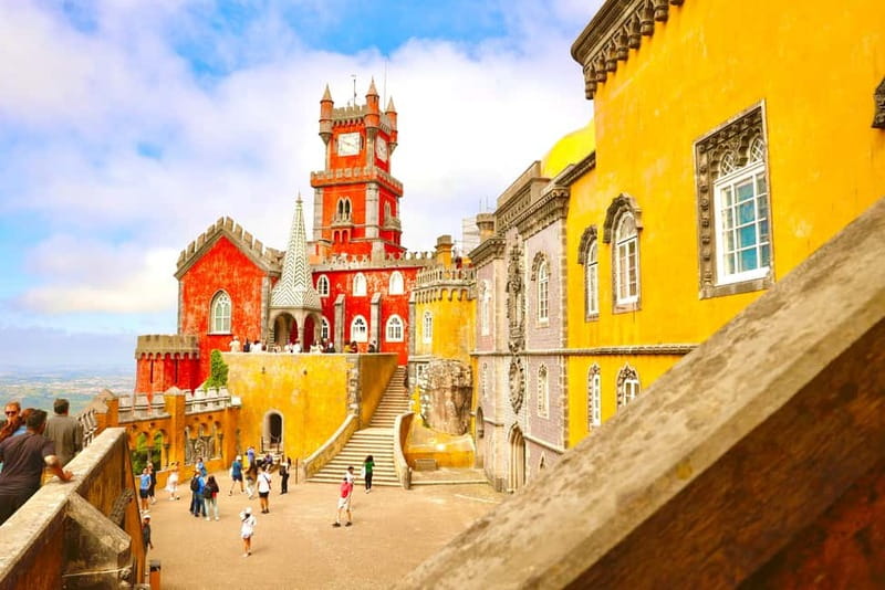 Lisbon: Sintra, Pena, Cascais & Cabo Day Tour with Tickets - Why This Day Trip Works So Well From Lisbon