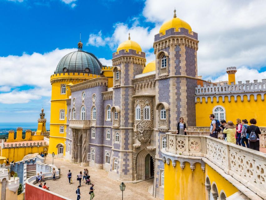 Lisbon: Sintra, Pena Palace and Cascais Region Private Tour - Price and value for a group up to 3