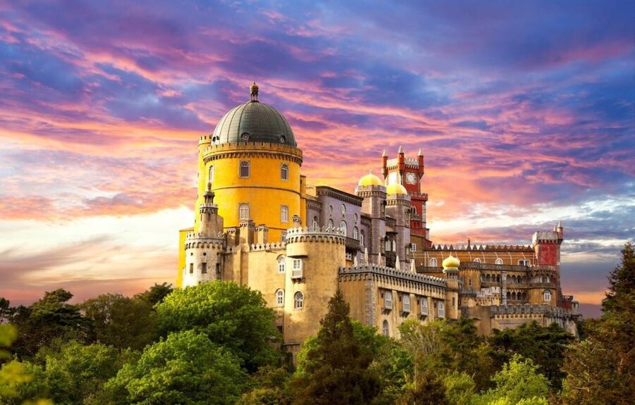 Lisbon: Sintra, Pena Palace, Cabo da Roca & Cascais Day Tour - Cabo da Roca, the continental edge with 150-meter cliffs