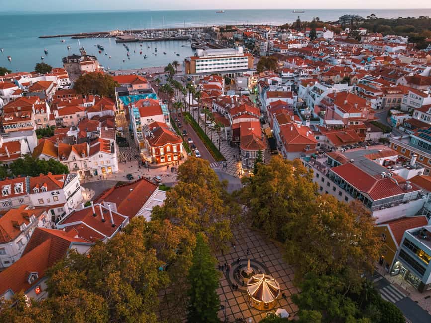 Lisbon: Sintra, Pena Palace, Cabo da Roca, & Cascais Tour - Sintra town stop, your one chance to reset