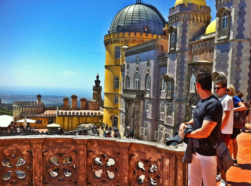 Lisbon: Sintra & Pena Palace Guided Tour with Hotel Pickup - The Sintra Free-Time Window: Shops, Pastries, and Medieval Best Views