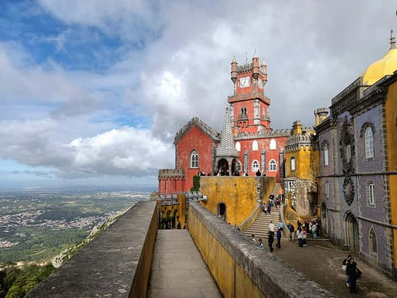 Lisbon: Sintra, Pena Palace, Moorish Castle & Regaleira Tour - Price and logistics for an $108, 8-hour highlights route