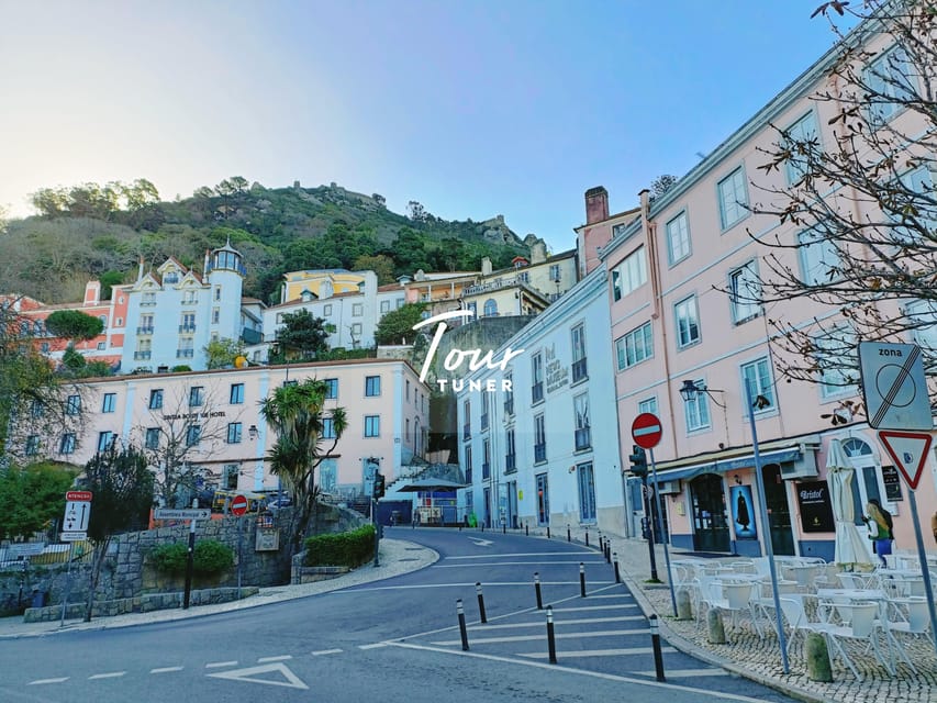 Lisbon: Sintra, Pena, Regaleira, Cabo da Roca & Cascais - Free time in Sintra: lunch and wandering without stress