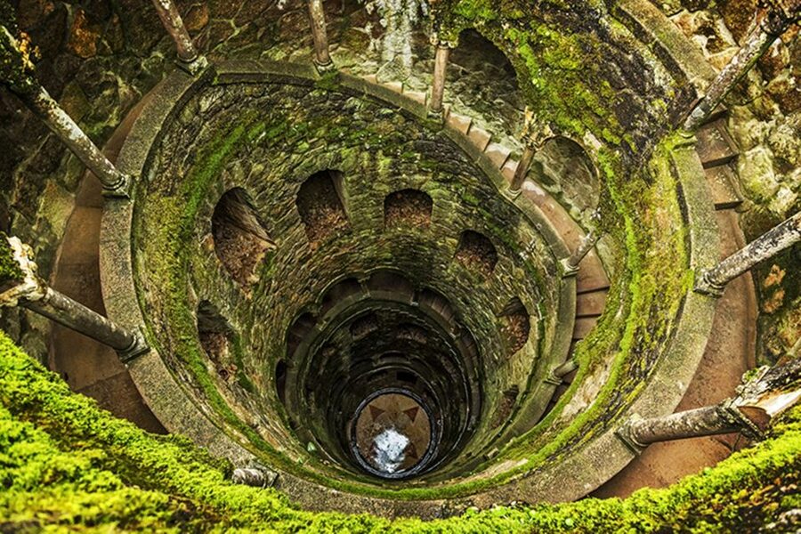 Lisbon: Sintra, Quinta da Regaleira, Cabo da Roca & Cascais - Sintra’s old streets: quick orientation, then 45 minutes to do your thing