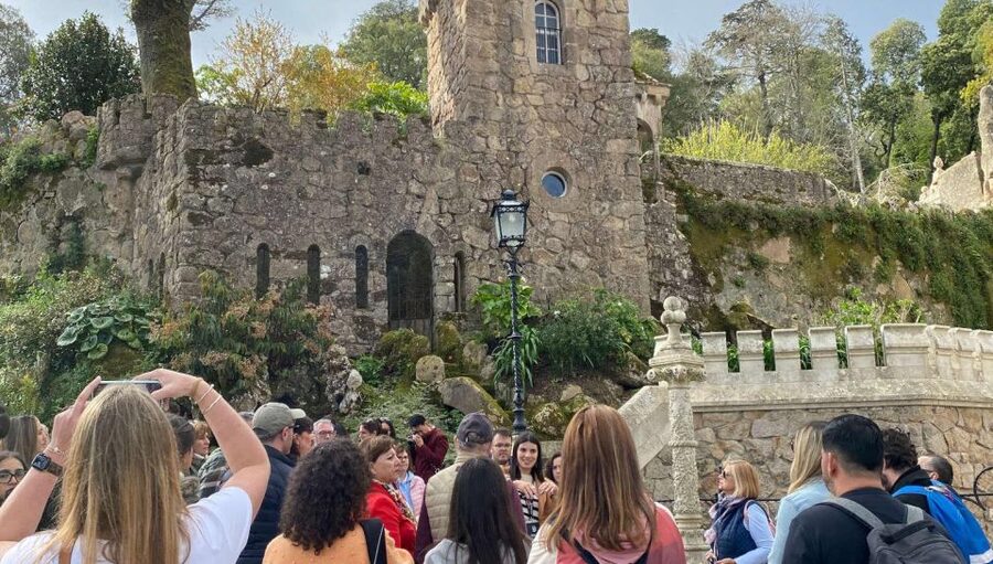 Lisbon: Sintra, Regaleira with ticket guided tour by train - What to Bring and the Real-Day Practicalities