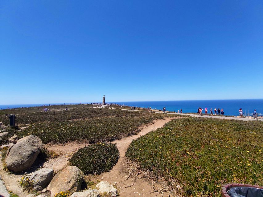 Lisbon: Sintra World Heritage & Cascais Village Private Tour - Cascais fishing-village lanes: free time that actually helps