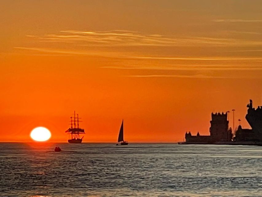 Lisbon Speedboat Sunset with Monuments Sightseeing - FAQ