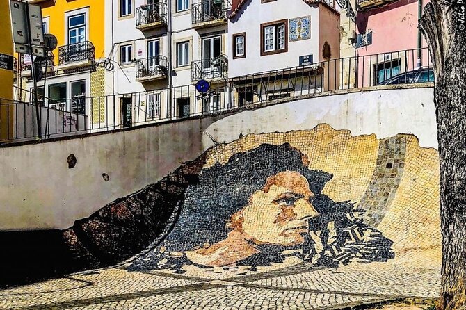 Lisbon Street Art - Private Guided Tour in a Electric Tuk Tuk - Key Things That Make This Tuk-Tuk Street Art Tour Worth Your Time