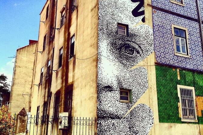 Lisbon Street Art - Private Guided Tour in a Electric Tuk Tuk - Stop 2, Shepard Fairey Peace Guard: When Two Artists Collide on One Wall