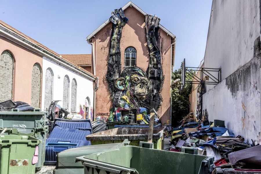 Lisbon: Street Art TukTuk Tour - Guides who keep it funny and moving