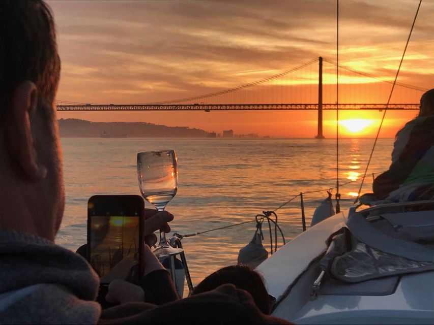 Lisbon: Sunset and Wine Luxury Catamaran Cruise - Key highlights worth aiming for