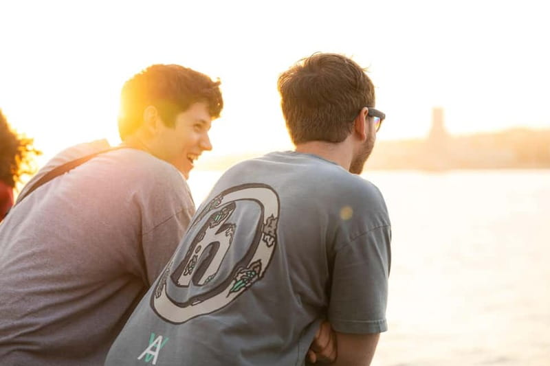 Lisbon: Sunset Boat Tour with Music and Drinks - Why this Lisbon sunset cruise works so well