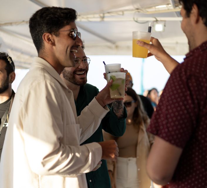 Lisbon: Sunset Boat Tour with Music and Drinks - What weather can change, and how to handle it like a pro