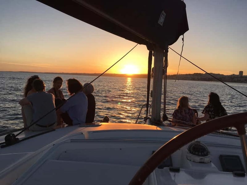 Lisbon: Sunset Catamaran Cruise with Drinks - Key things I’d watch for on this cruise