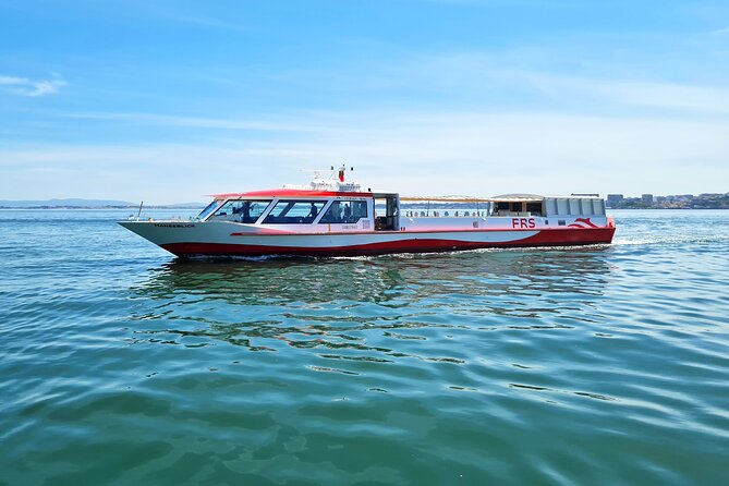 Lisbon Sunset cruise with Welcome Drink and Snack included - Best Photo Spots and When to Move Around