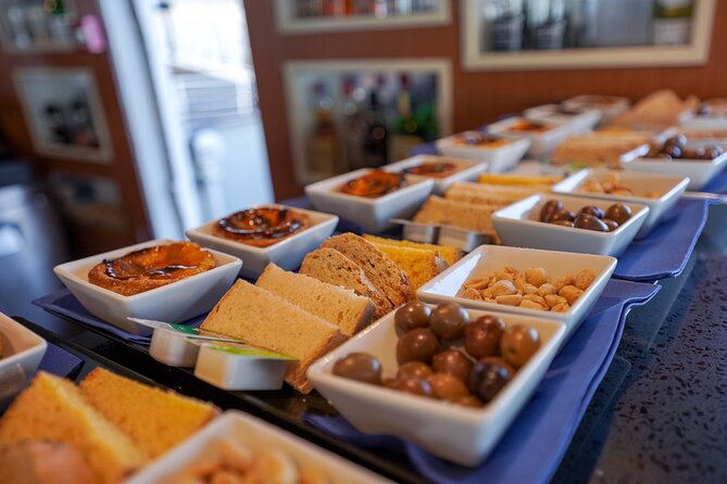 Lisbon Sunset Cruise with Wine and Snacks - What makes this Lisbon Sunset Cruise worth your money