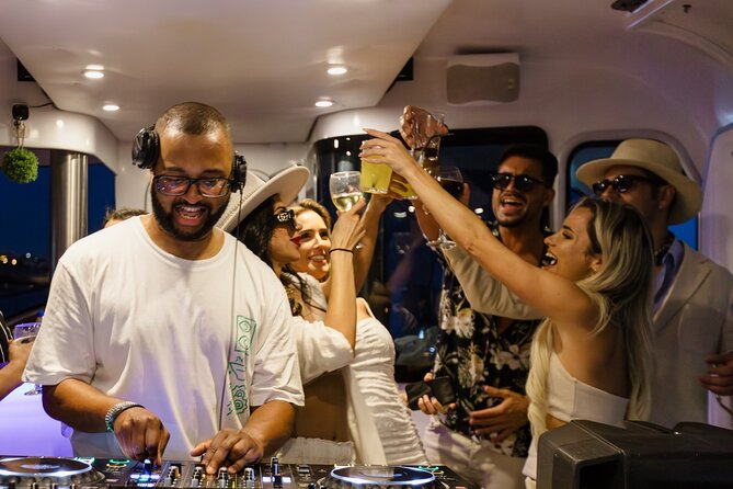 Lisbon – Sunset DJ & Porto Tonic Premium Boat Experience - Key takeaways before you book