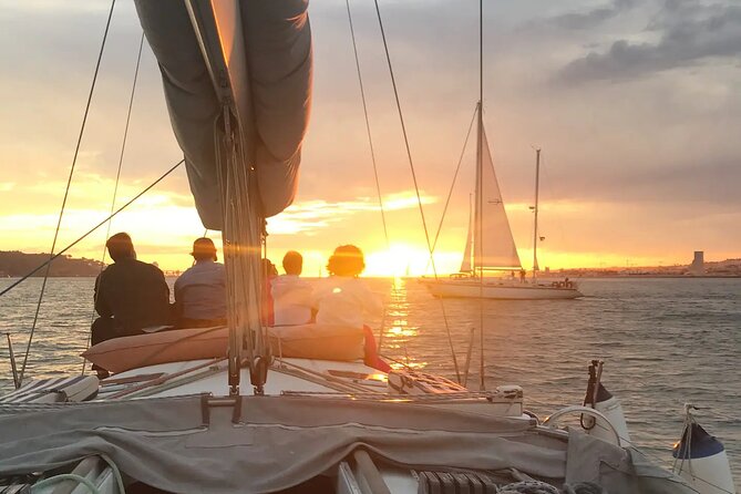 Lisbon Sunset Sailing Tour History & Local Wine — Small Group - Portuguese Wine and Soft Drinks, How to Make It Feel Special