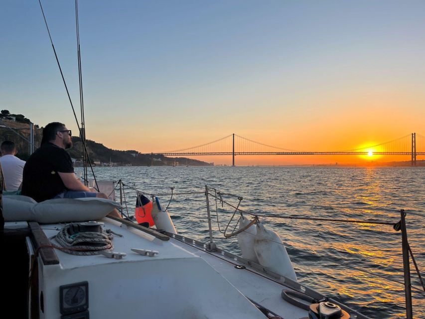 Lisbon Sunset Sensations 2h Cruise - Almada and Short Stops: Why the 15 and 10 Minutes Matter