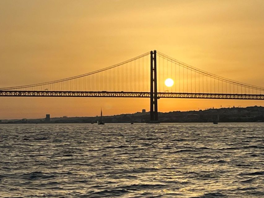Lisbon Sunset Sensations 2h Cruise - Alcântara to Belém: The Tagus as Your Moving Orientation Map