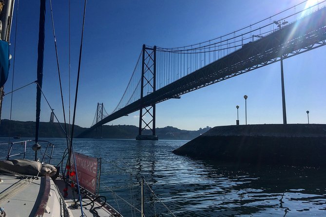 Lisbon Sunset Sensations on a Private Sailing Boat with wine&snacks - Cristo Rei: the river view of Lisbon’s twin