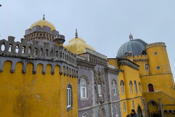 Lisbon Super Saver: 2-Day Sintra, Cascais, Fatima, Nazare and Obidos Small-Group Day Trips - Day 2: Fátima and Batalha’s monastery, two very different kinds of meaning
