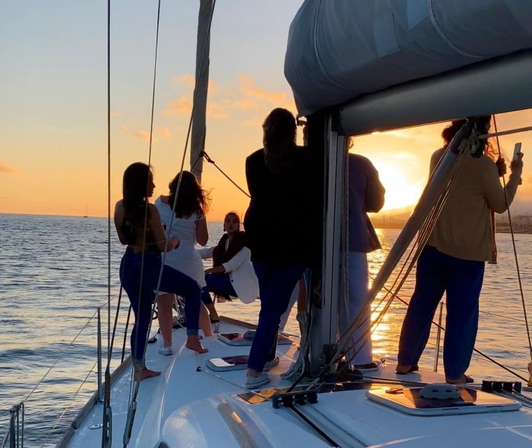 Lisbon: Tagus River Cruise, Morning, Day, Sunset, or Night - Belém Tower to Monument to the Discoveries: the first photo block