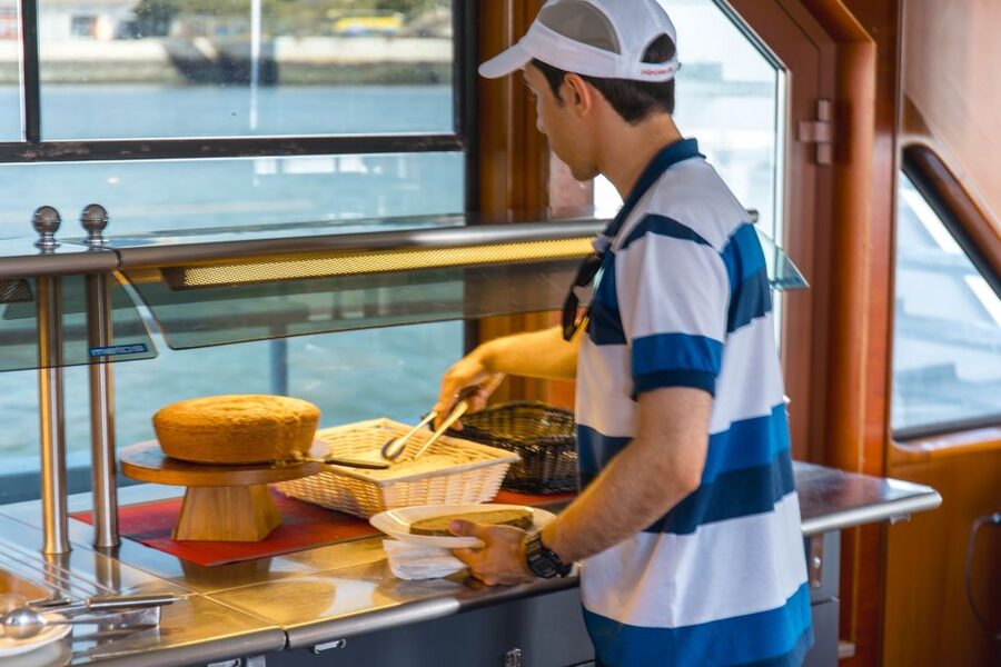 Lisbon: Tagus River Cruise With Brunch - Key Highlights You Should Know