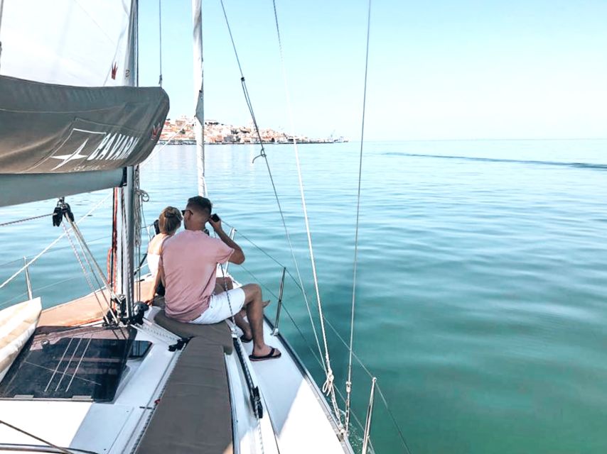 Lisbon: Tagus River Private 2-Hour Cruise - Drinks, nuts, and how to use your 2 hours like a pro