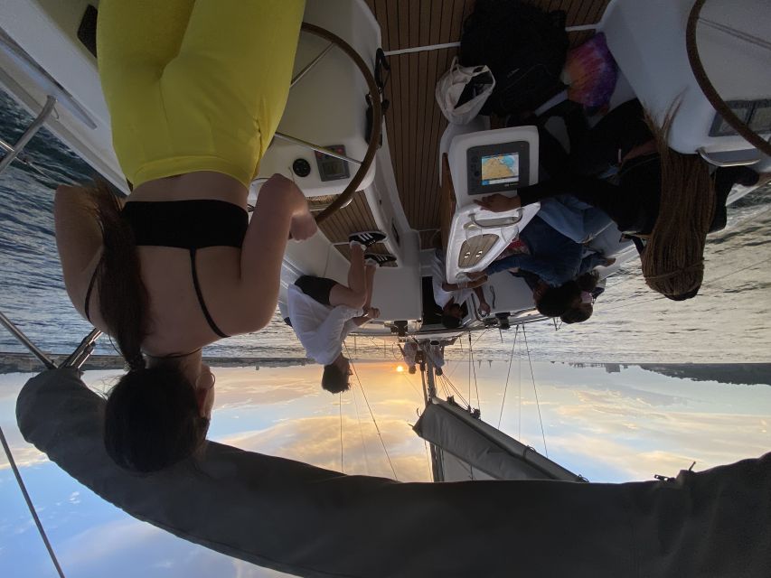 Lisbon: Tagus River Sailboat City Cruise - Lisbon’s center from the Tagus: bridges, viewpoints, and the waterfront you can map